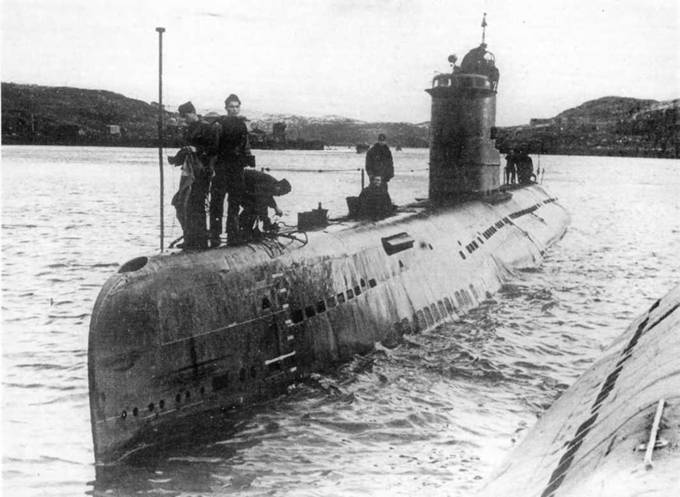 Иллюстрация к книге — Подводные лодки 613 проекта [pic_45.jpg]