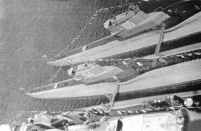 Иллюстрация к книге — Подводные лодки 613 проекта [pic_51.jpg]