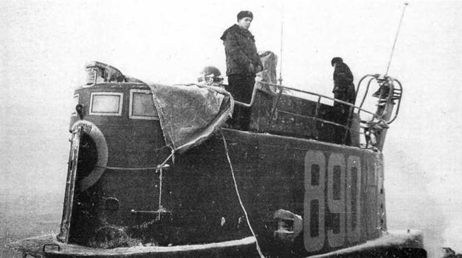 Иллюстрация к книге — Подводные лодки 613 проекта [pic_66.jpg]