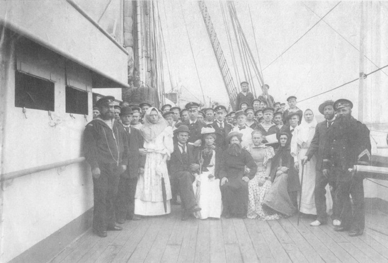 Иллюстрация к книге — Полуброненосный фрегат “Память Азова” (1885-1925) [pic_76.jpg]