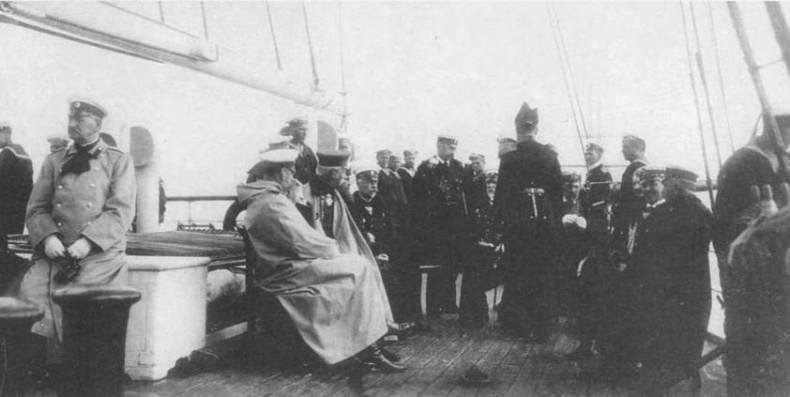 Иллюстрация к книге — Полуброненосный фрегат “Память Азова” (1885-1925) [pic_94.jpg]