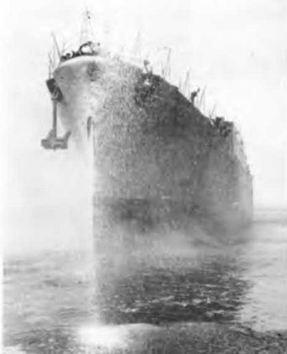 Иллюстрация к книге — Сверхлегкие крейсера. 1930-1975 гг. [img_105.jpg]