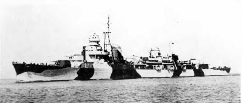 Иллюстрация к книге — Сверхлегкие крейсера. 1930-1975 гг. [img_111.jpg]