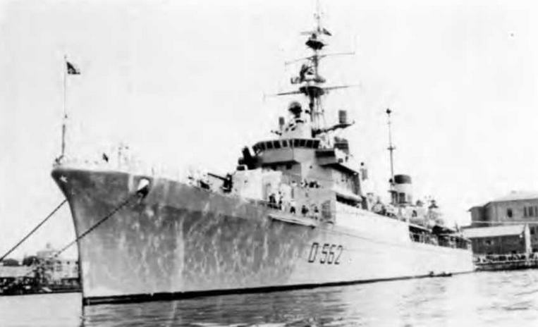 Иллюстрация к книге — Сверхлегкие крейсера. 1930-1975 гг. [img_167.jpg]