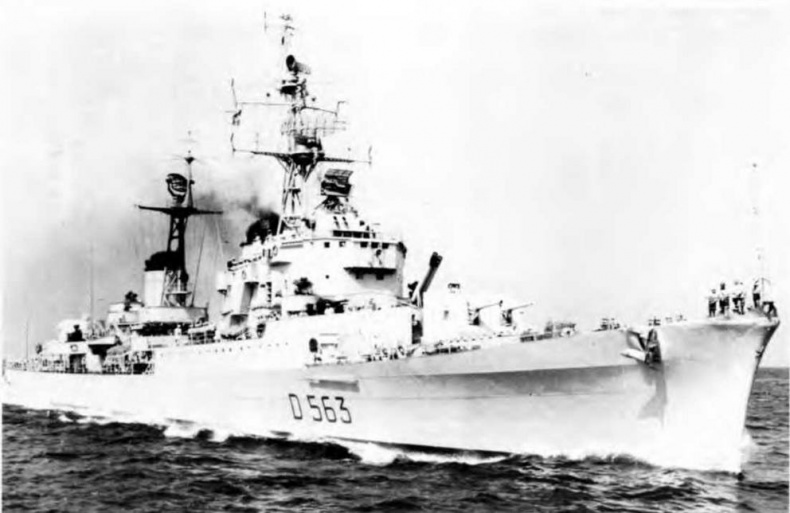 Иллюстрация к книге — Сверхлегкие крейсера. 1930-1975 гг. [img_173.jpg]