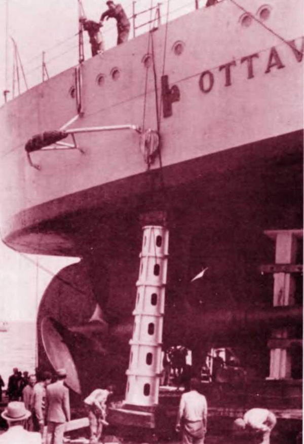 Иллюстрация к книге — Сверхлегкие крейсера. 1930-1975 гг. [img_178.jpg]