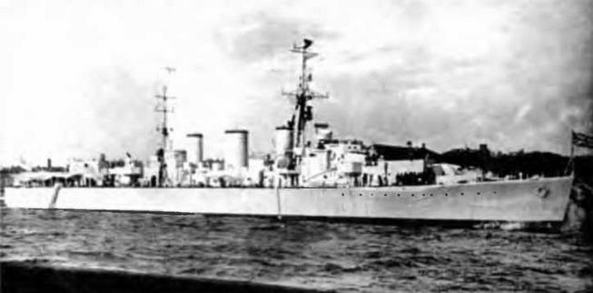 Иллюстрация к книге — Сверхлегкие крейсера. 1930-1975 гг. [img_18.jpg]