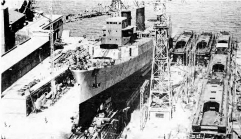 Иллюстрация к книге — Сверхлегкие крейсера. 1930-1975 гг. [img_97.jpg]