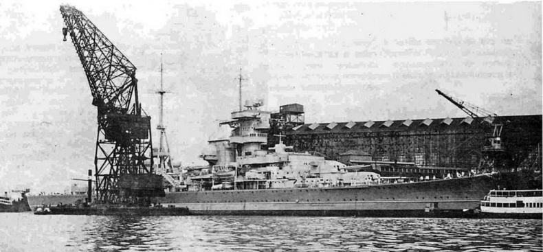 Иллюстрация к книге — Тяжелые крейсера типа “Адмирал Хиппер” [img_41.jpg]