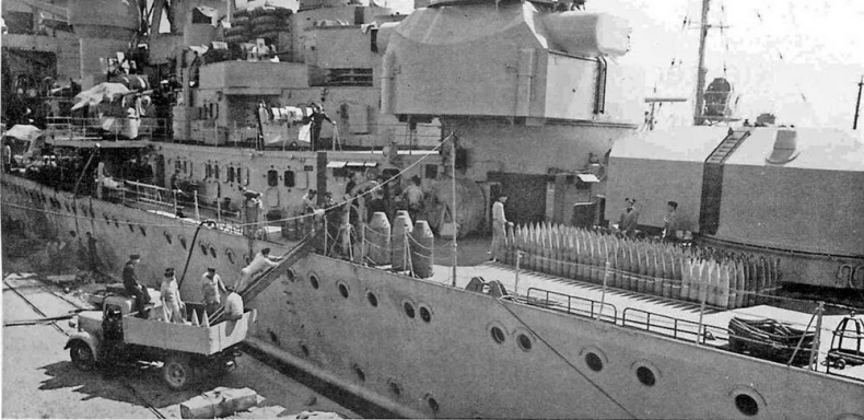 Иллюстрация к книге — Тяжелые крейсера типа “Адмирал Хиппер” [img_45.jpg]