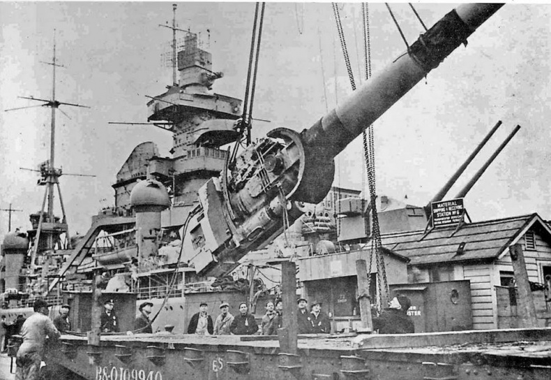 Иллюстрация к книге — Тяжелые крейсера типа “Адмирал Хиппер” [img_46.jpg]