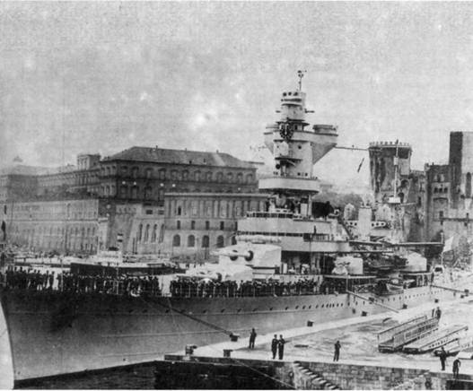 Иллюстрация к книге — Тяжелый крейсер “Алжир" (1930-1942) [pic_1.jpg]