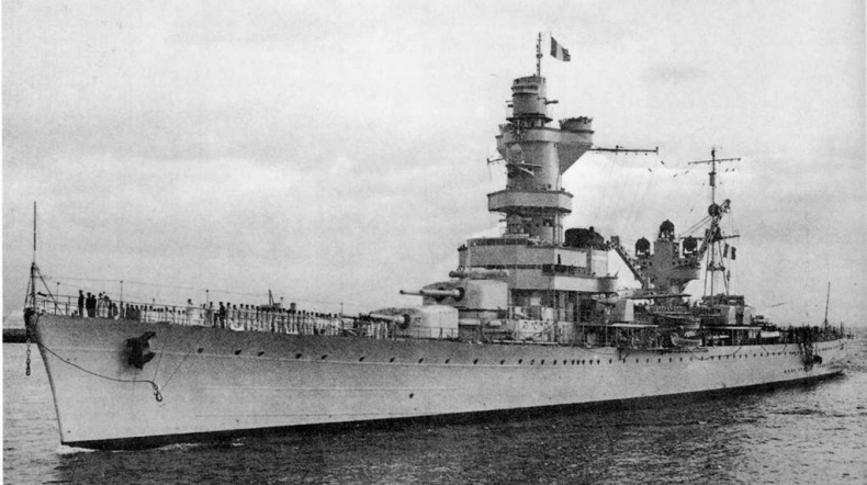 Иллюстрация к книге — Тяжелый крейсер “Алжир" (1930-1942) [pic_65.jpg]