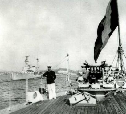 Иллюстрация к книге — Тяжелый крейсер “Алжир" (1930-1942) [pic_91.jpg]