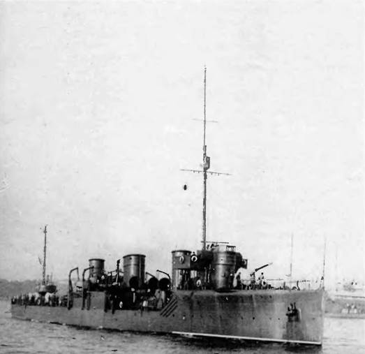 Иллюстрация к книге — Эскадренные миноносцы типа "Новик" в ВМФ СССР [pic_1.jpg]