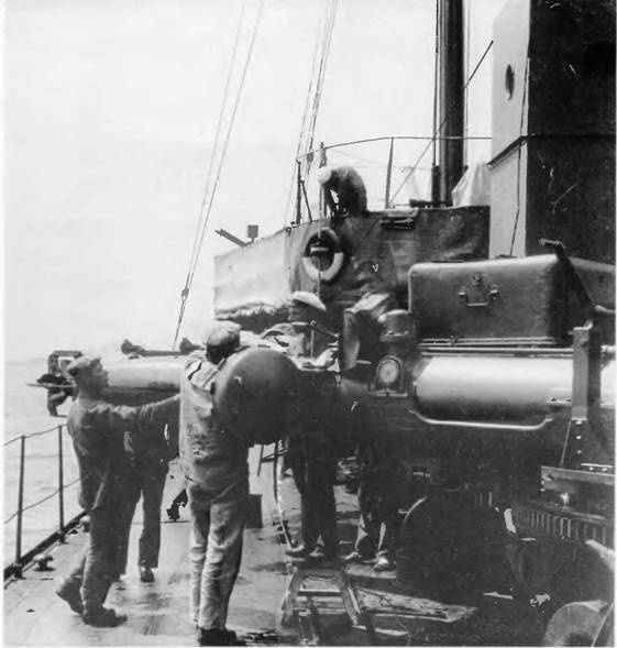 Иллюстрация к книге — Эскадренные миноносцы типа "Новик" в ВМФ СССР [pic_114.jpg]