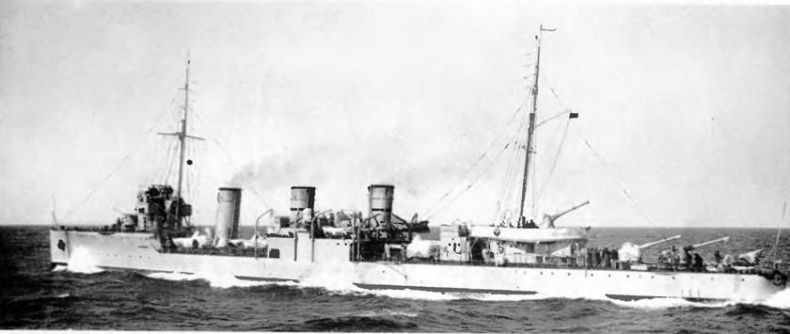 Иллюстрация к книге — Эскадренные миноносцы типа "Новик" в ВМФ СССР [pic_141.jpg]