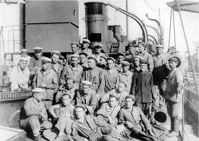 Иллюстрация к книге — Эскадренные миноносцы типа "Новик" в ВМФ СССР [pic_161.jpg]