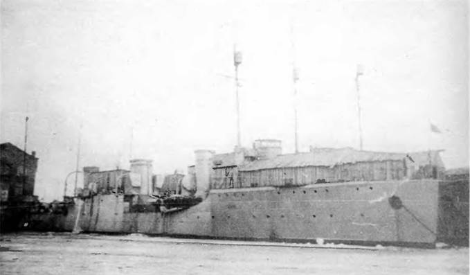 Иллюстрация к книге — Эскадренные миноносцы типа "Новик" в ВМФ СССР [pic_75.jpg]