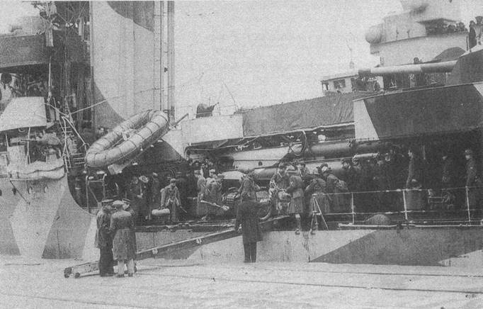 Иллюстрация к книге — Эскадренные миноносцы типа «Навигатори» [pic_112.jpg]