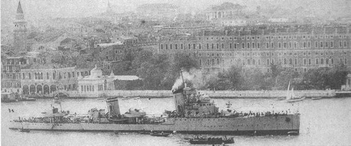 Иллюстрация к книге — Эскадренные миноносцы типа «Навигатори» [pic_84.jpg]