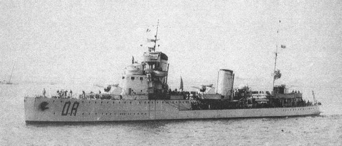 Иллюстрация к книге — Эскадренные миноносцы типа «Навигатори» [pic_92.jpg]