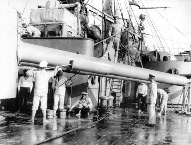 Иллюстрация к книге — Эскадренный броненосец “Ростислав”. (1893-1920 гг.) [pic_40.jpg]