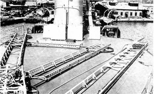 Иллюстрация к книге — Легкие крейсера Италии. Часть I. 1932-1945 гг. Крейсера типа “Бартоломео Коллеони” и “Луиджи Кадорна” [pic_104.jpg]