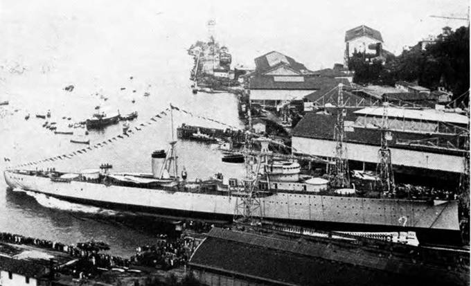 Иллюстрация к книге — Легкие крейсера Италии. Часть I. 1932-1945 гг. Крейсера типа “Бартоломео Коллеони” и “Луиджи Кадорна” [pic_91.jpg]