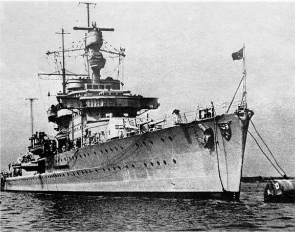 Иллюстрация к книге — Легкие крейсера типа «Нюрнберг». 1928-1945 гг. [img_1.jpg]