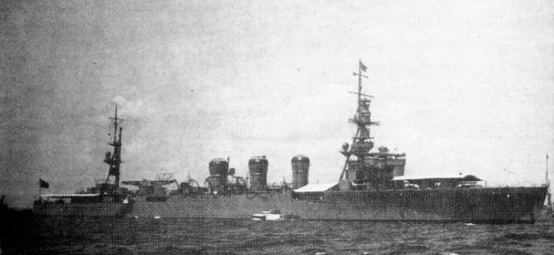 Иллюстрация к книге — Легкие крейсера Японии. 1917-1945 гг. [img_215.jpg]