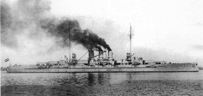 Иллюстрация к книге — Линейные корабли “Гельголанд”, “Остфрисланд”, "Ольденбург" и "Тюринген" . 1907-1921 гг. [pic_36.jpg]