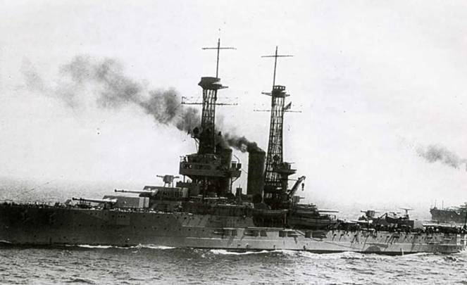 Иллюстрация к книге — Линейные корабли Соединенных Штатов Америки. Часть I. Линкоры типов “South Carolina”, “Delaware”, “Florida” и “Wyoming”. [pic_139.jpg]