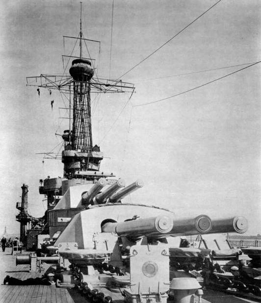 Иллюстрация к книге — Линейные корабли Соединенных Штатов Америки. Часть II. Линкоры типов “New York”, “Oklahoma” и “Pennsylvania” [pic_182.jpg]