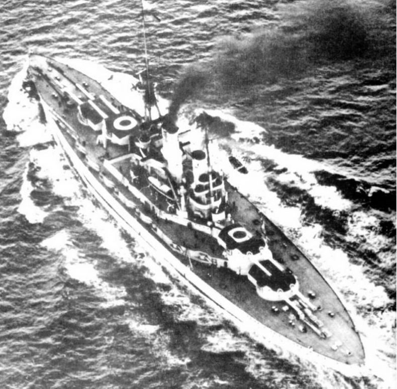 Иллюстрация к книге — Линейные корабли типа "Баерн". Последние дредноуты империи кайзера Вильгельма II. [img_79.jpg]