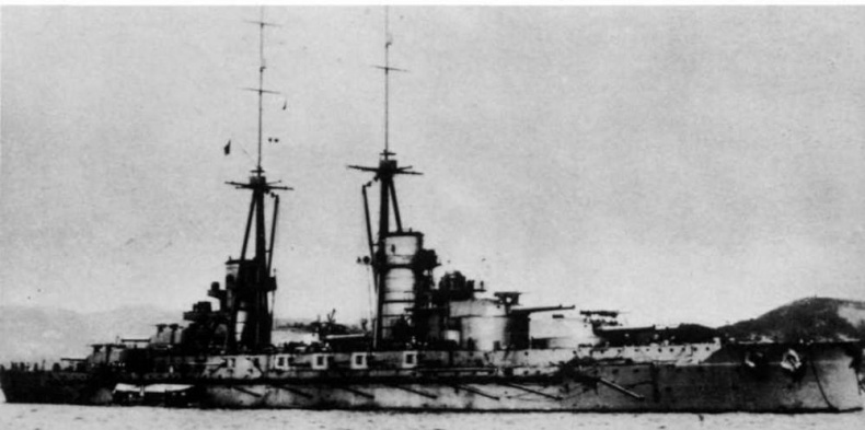 Иллюстрация к книге — Линейные корабли типа "Конте ди Кавур" [img_52.jpg]