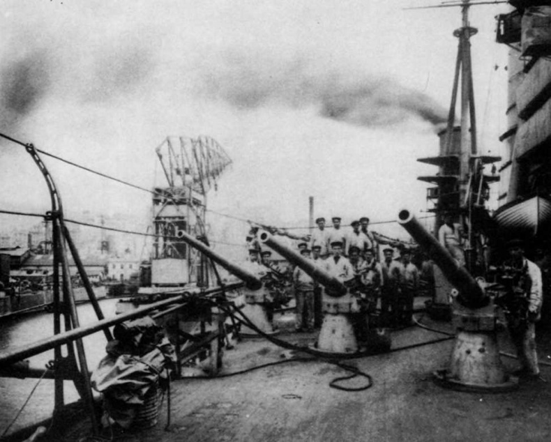 Иллюстрация к книге — Линейные корабли типа "Конте ди Кавур" [img_63.jpg]