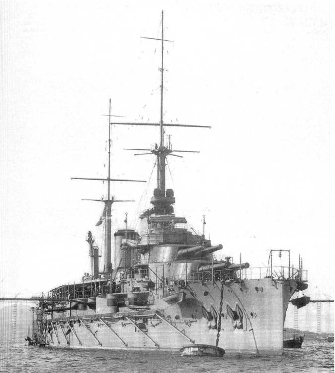 Иллюстрация к книге — Линейные корабли типа “Бретань” (1912-1953) [pic_101.jpg]
