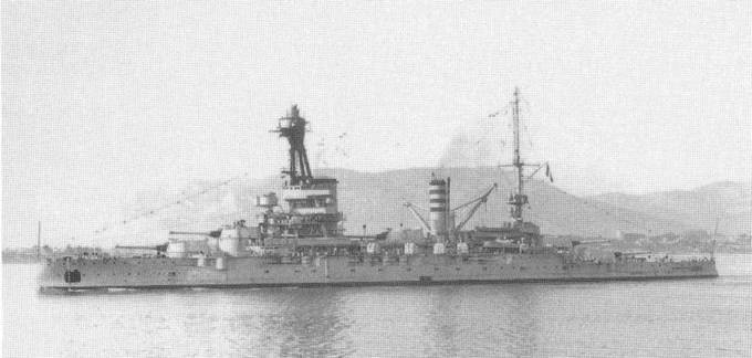 Иллюстрация к книге — Линейные корабли типа “Бретань” (1912-1953) [pic_116.jpg]