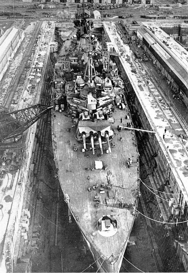 Иллюстрация к книге — Линейные корабли типа “Кинг Джордж V”. 1937-1958 гг. [pic_118.jpg]