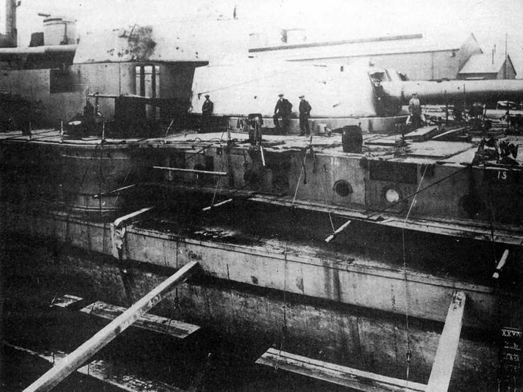 Иллюстрация к книге — Линейные корабли типа “Куин Элизабет” [img_106.jpg]