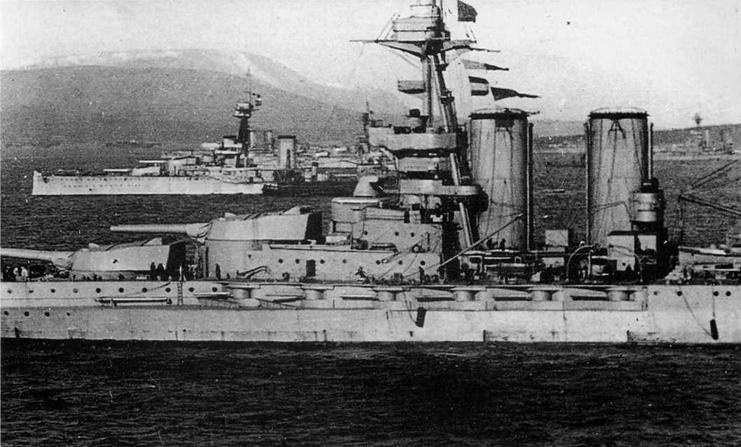 Иллюстрация к книге — Линейные корабли типа “Куин Элизабет” [img_109.jpg]