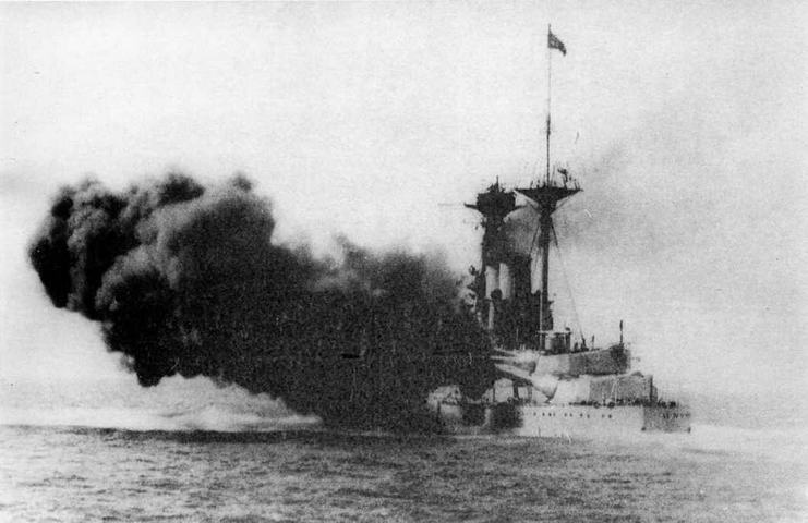 Иллюстрация к книге — Линейные корабли типа “Куин Элизабет” [img_117.jpg]