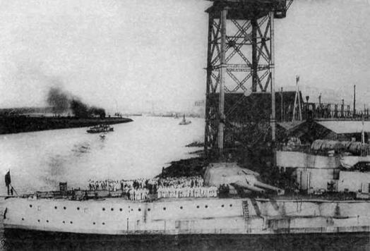 Иллюстрация к книге — Линейные корабли типа “Куин Элизабет” [img_13.jpg]