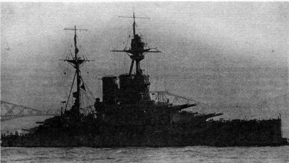 Иллюстрация к книге — Линейные корабли типа “Куин Элизабет” [img_38.jpg]