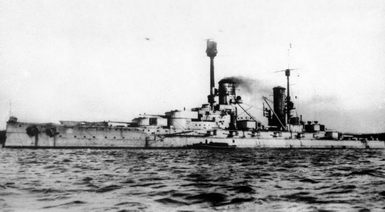 Иллюстрация к книге — Линейные корабли типов “Кайзер” и “Кениг”. 1909-1918 гг. [img_139.jpg]