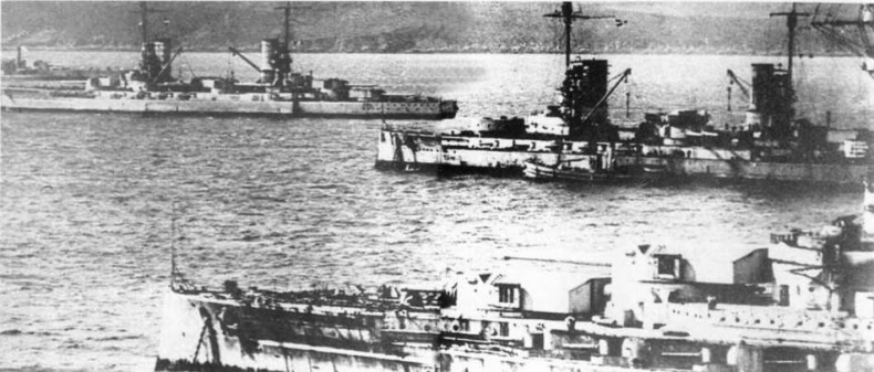 Иллюстрация к книге — Линейные корабли типов “Кайзер” и “Кениг”. 1909-1918 гг. [img_142.jpg]