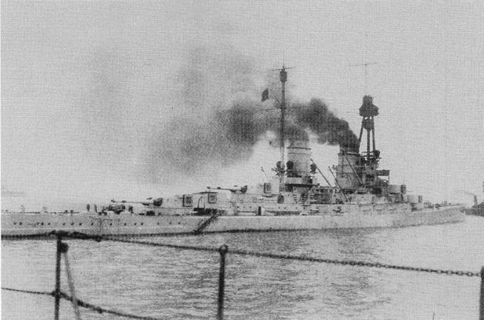 Иллюстрация к книге — Линейные крейсера “Дерфлингер”, “Лютцов”, “Гинденбург” и “Макензен”. 1907-1918 гг. [pic_100.jpg]