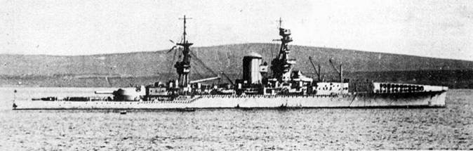 Иллюстрация к книге — Линейные крейсера Англии. Часть IV. 1915-1945 гг. [pic_112.jpg]