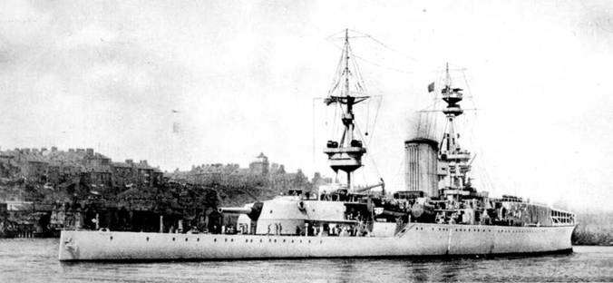 Иллюстрация к книге — Линейные крейсера Англии. Часть IV. 1915-1945 гг. [pic_113.jpg]